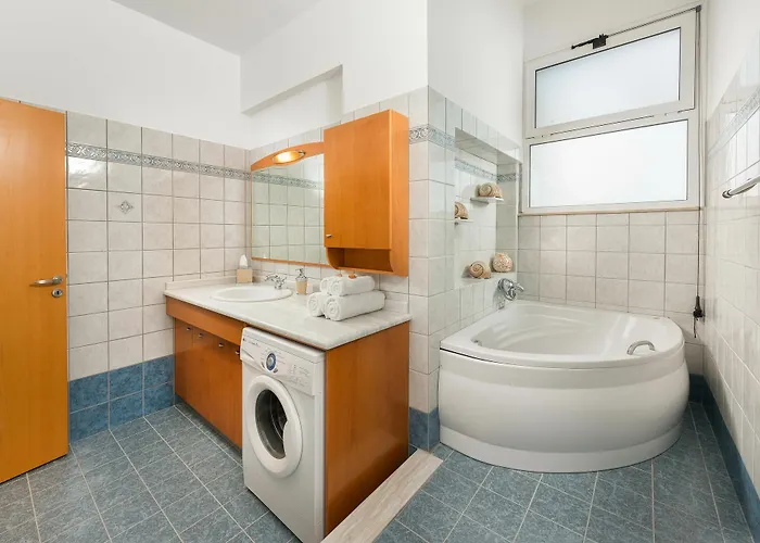 Vila Orianna Sea View *