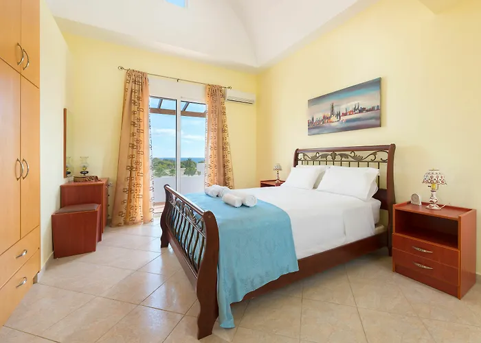 Orianna Sea View Villa