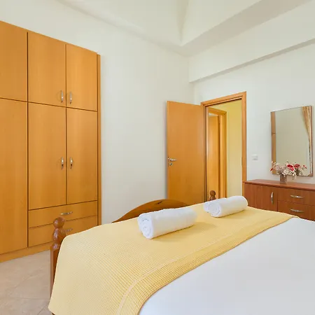 Orianna Sea View Villa *